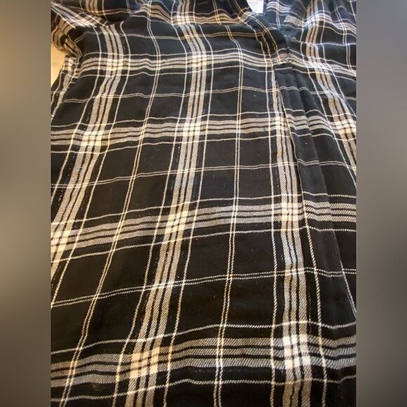 Shirt black and white - Picture 2 of 4